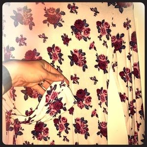 Rose pattern pink mock neck